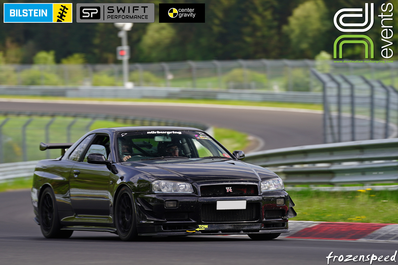 DN33E_02464HRD.jpg