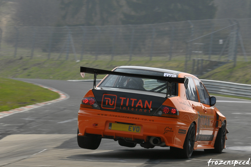 Mitsubishi Evo jump